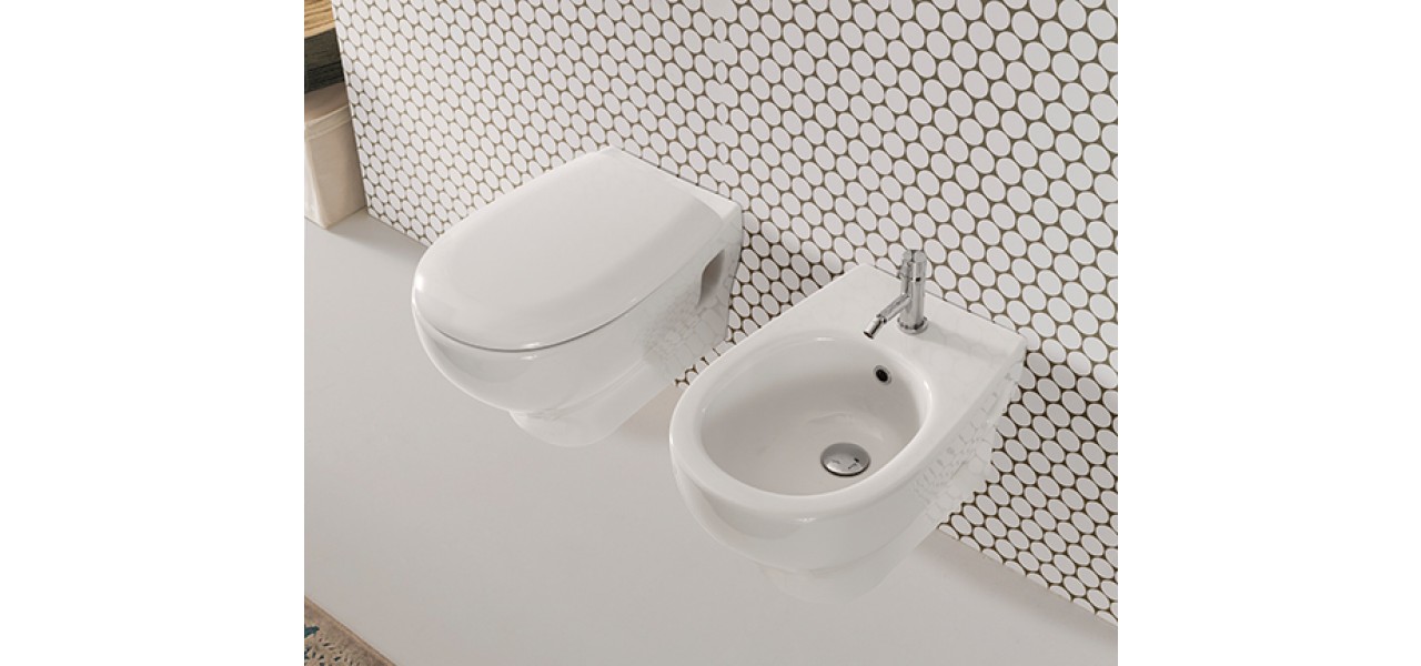 Bidet, vaso e sedile coprivaso GLOBO serie Grace sospeso